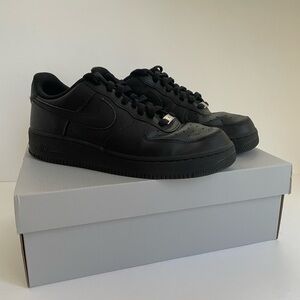 Size 9- Nike Air Force 1 '07 Low Triple Black Clean Authentic- CW2288001